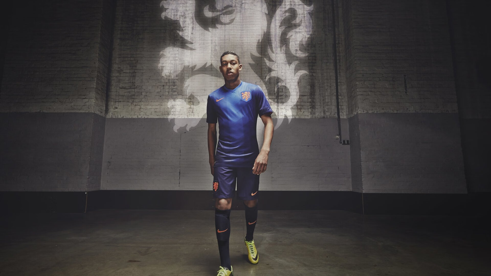 mk官网入口-国家队赛后公关与社媒互动：塑造品牌影响力的新战略