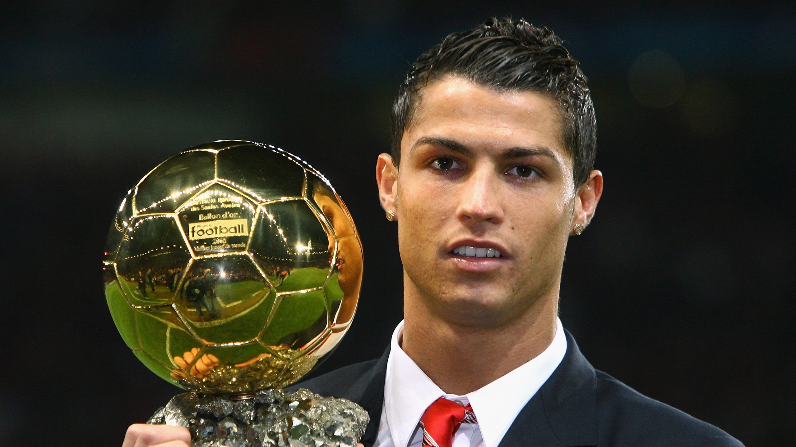 欧冠历史单场最高比分回顾：八比二惨案仍令人唏嘘